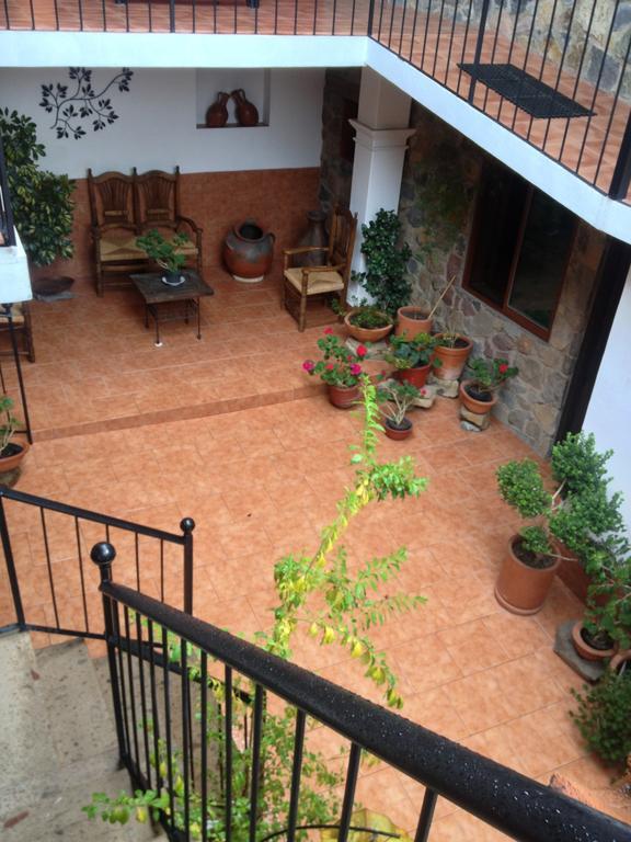 Hotel Meson Del Romero Tapalpa Bagian luar foto