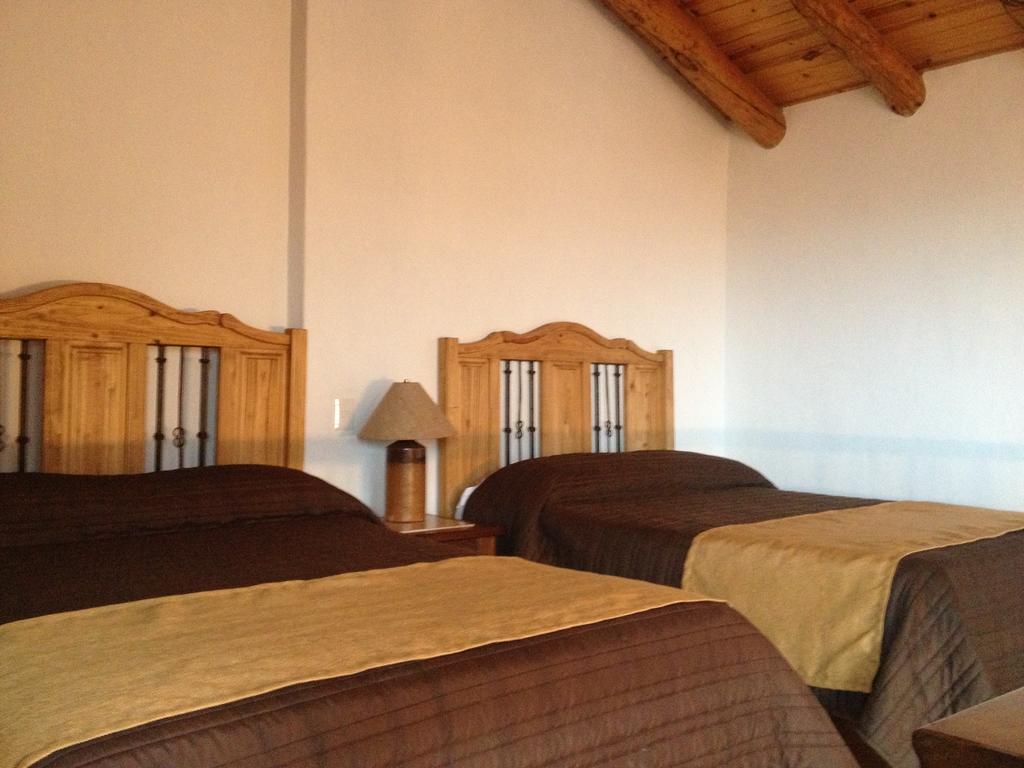 Hotel Meson Del Romero Tapalpa Ruang foto