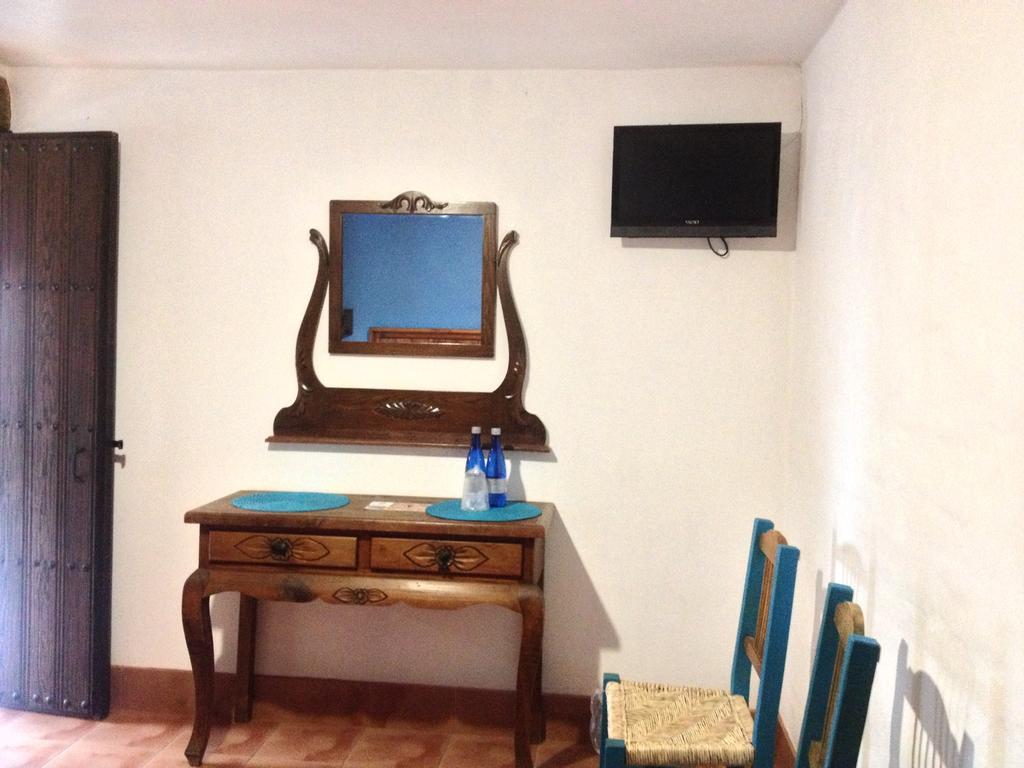 Hotel Meson Del Romero Tapalpa Ruang foto