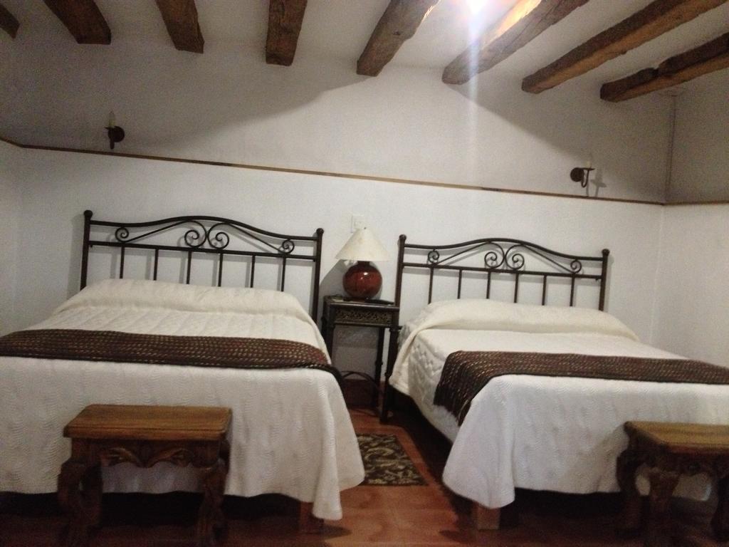 Hotel Meson Del Romero Tapalpa Ruang foto